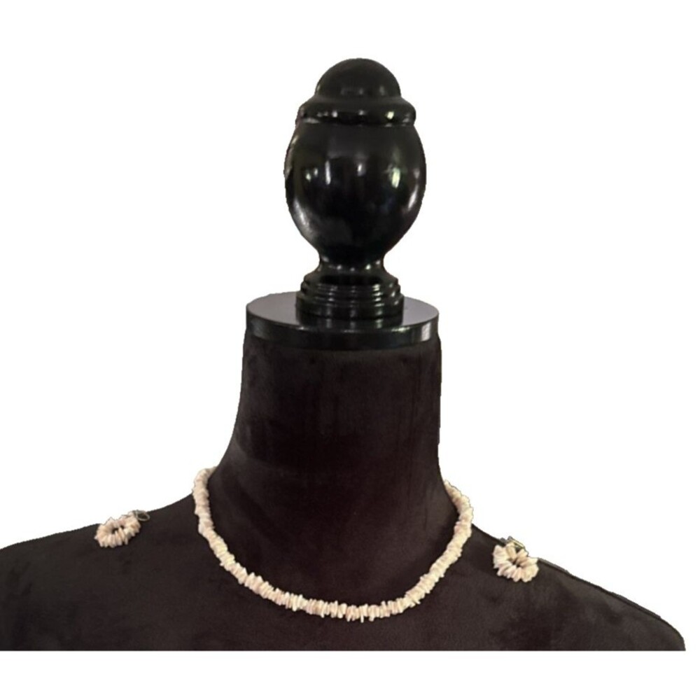 Chip Shell Puka Necklace & Pierced Earring Set Blush Pink Vintage 70's or 80's